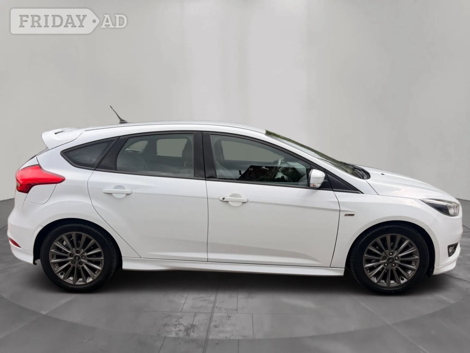 [ berth ]Ford Focus