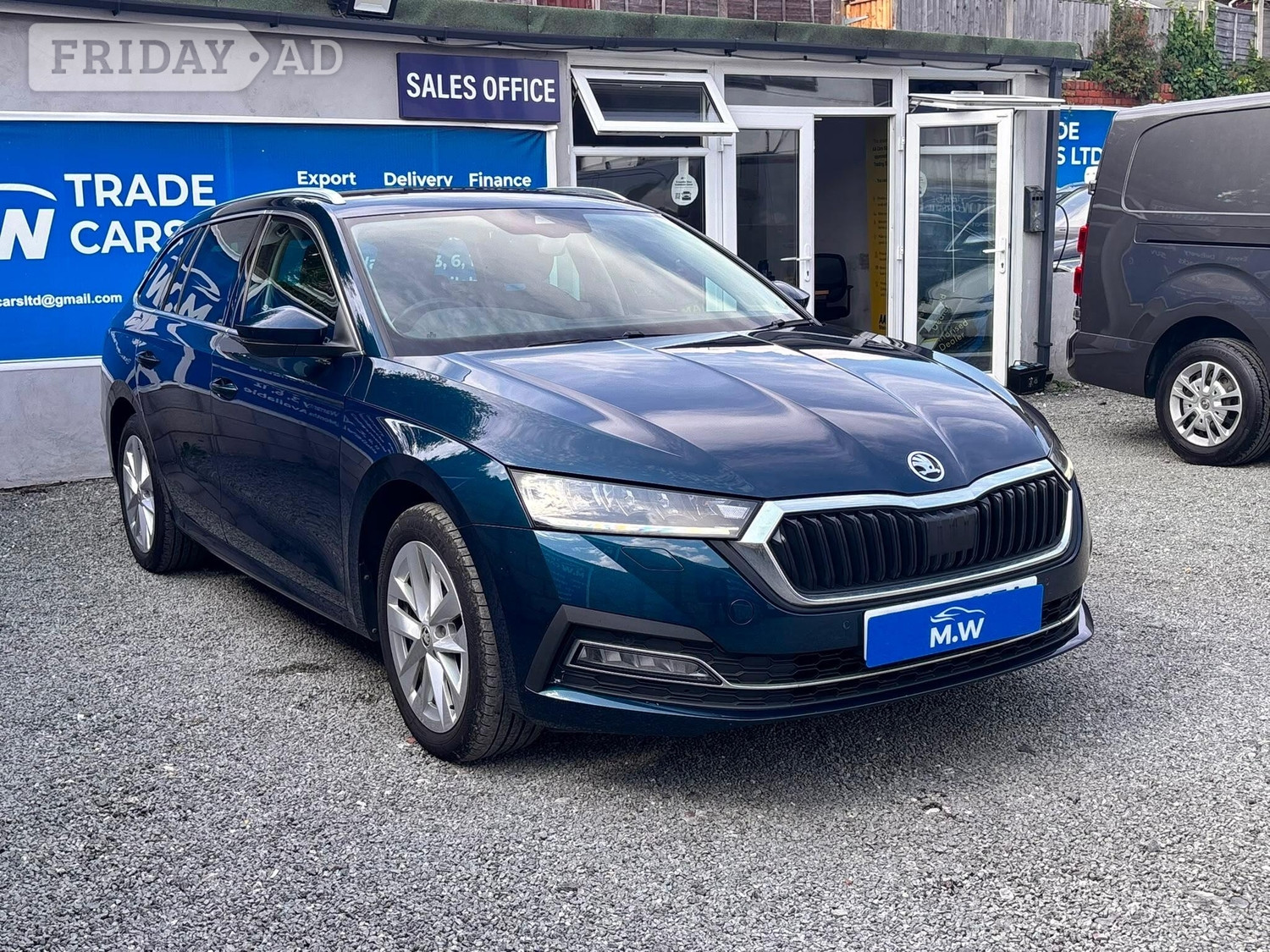 [ berth ]Skoda Octavia