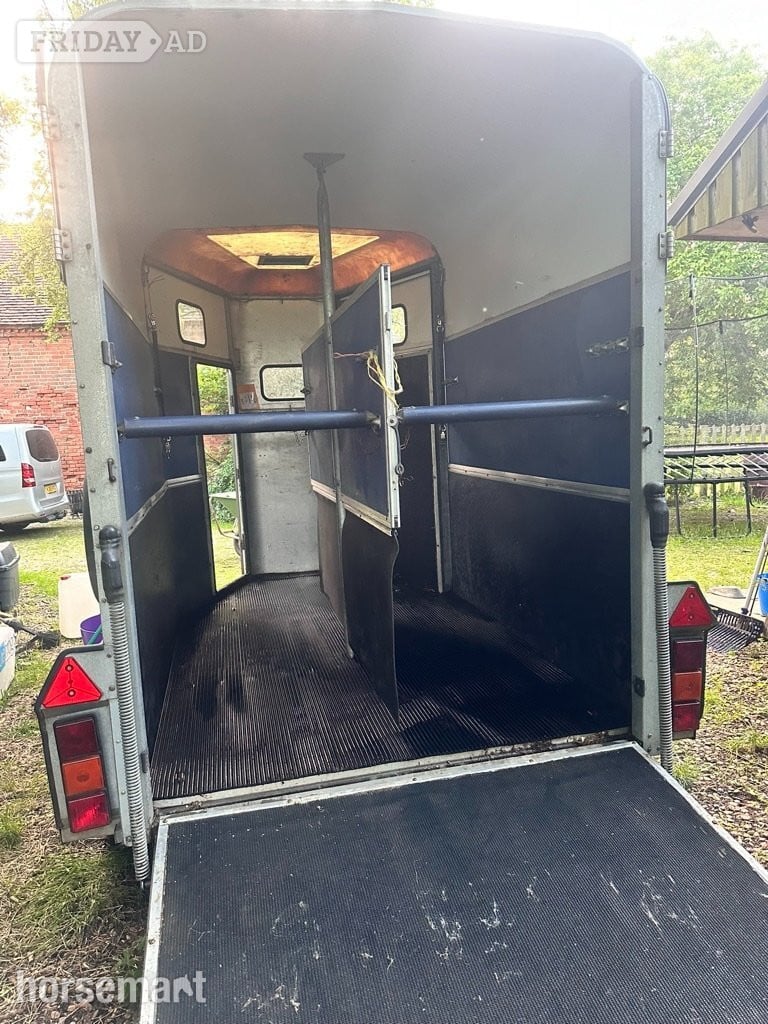 Ifor Williams HB505  Horse Trailer in Charlecote