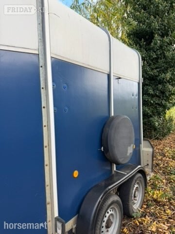Ifor Williams HB505  Horse Trailer - Trailers & Horseboxes