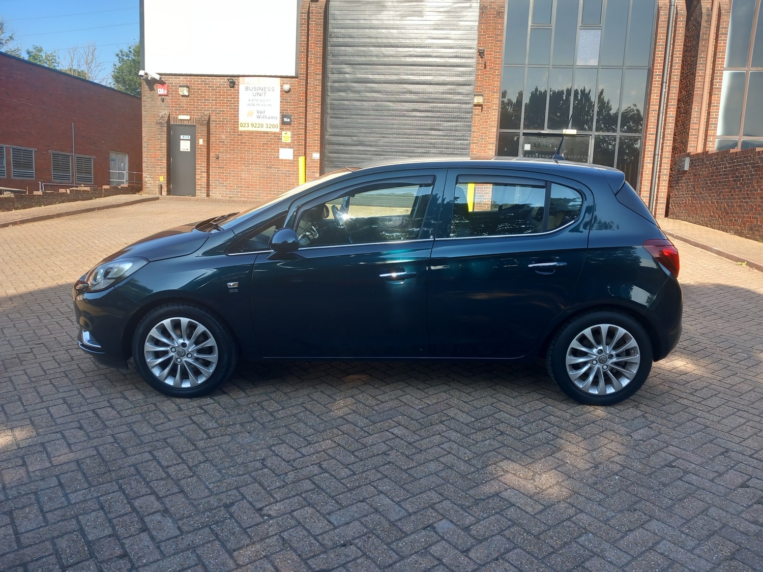 Vauxhall Corsa 2015 - Cars in Waterlooville