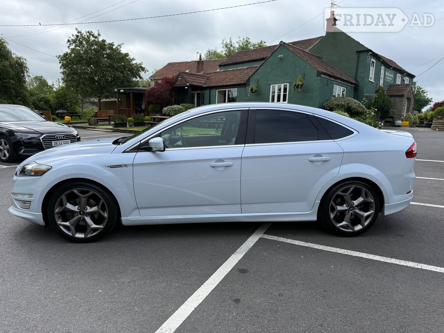 Ford Mondeo 2012 - Cars