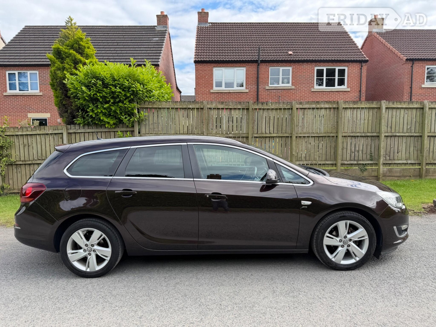 Vauxhall Astra 2012 - Cars in York