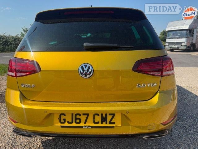 Volkswagen Golf 2017 - Cars