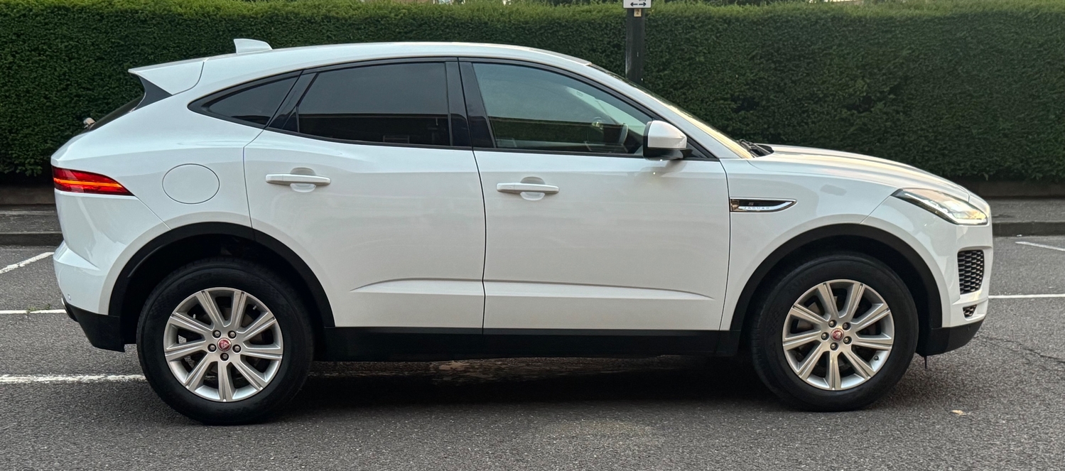 Jaguar E-Pace 2019 - Cars