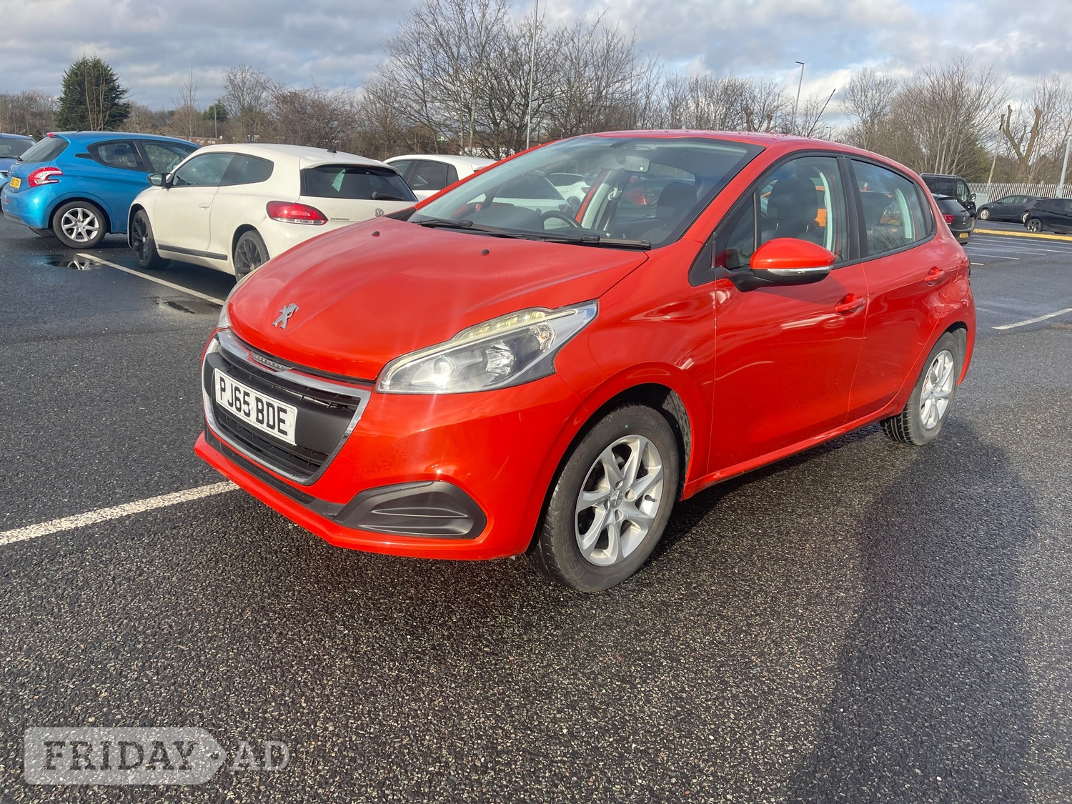 [ berth ]Peugeot 208