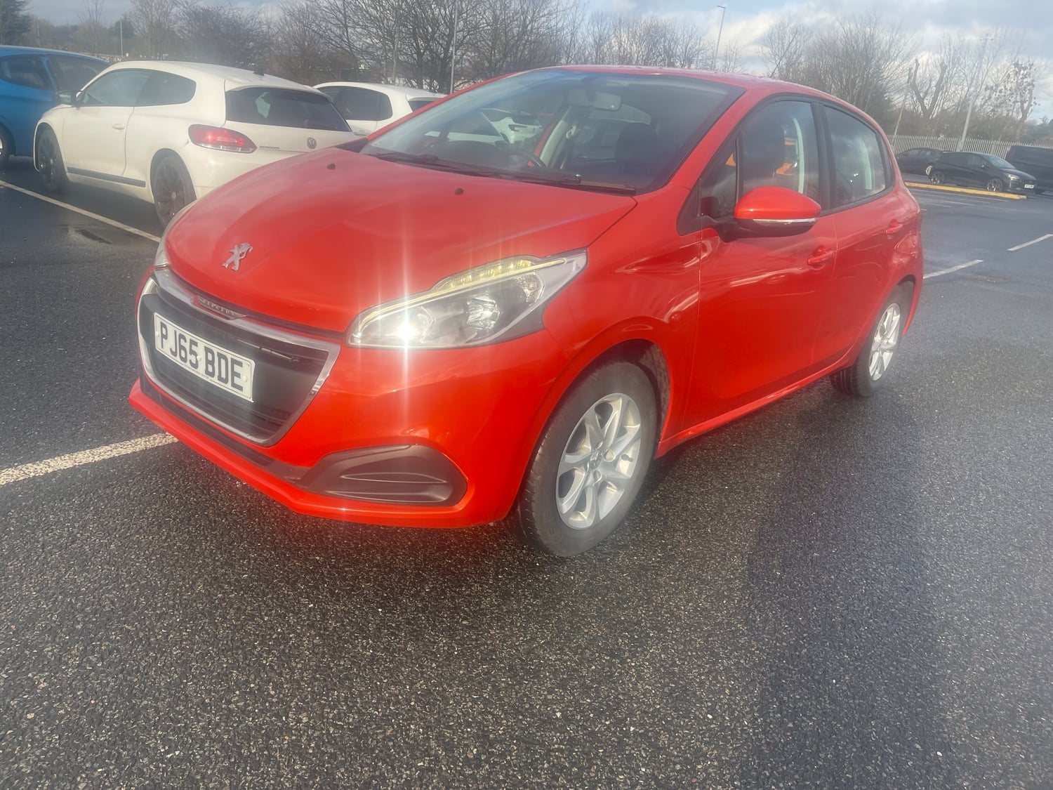 Peugeot 208 2015 - Cars in Slough