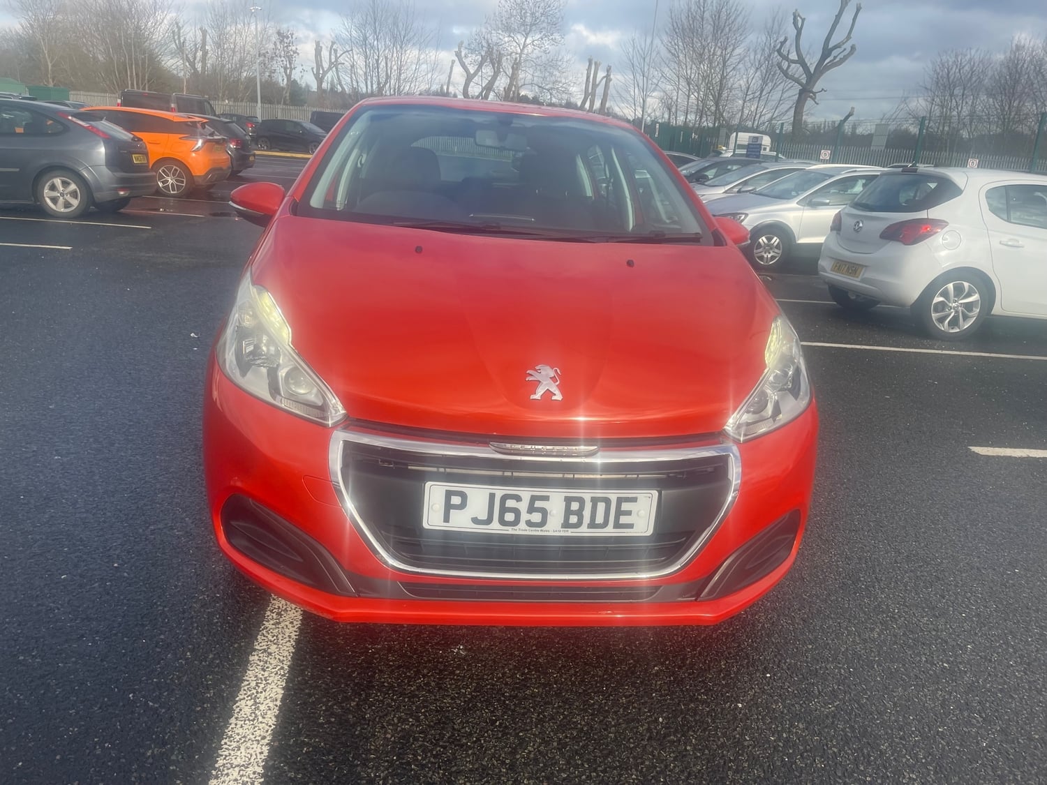 Peugeot 208 2015 - Cars