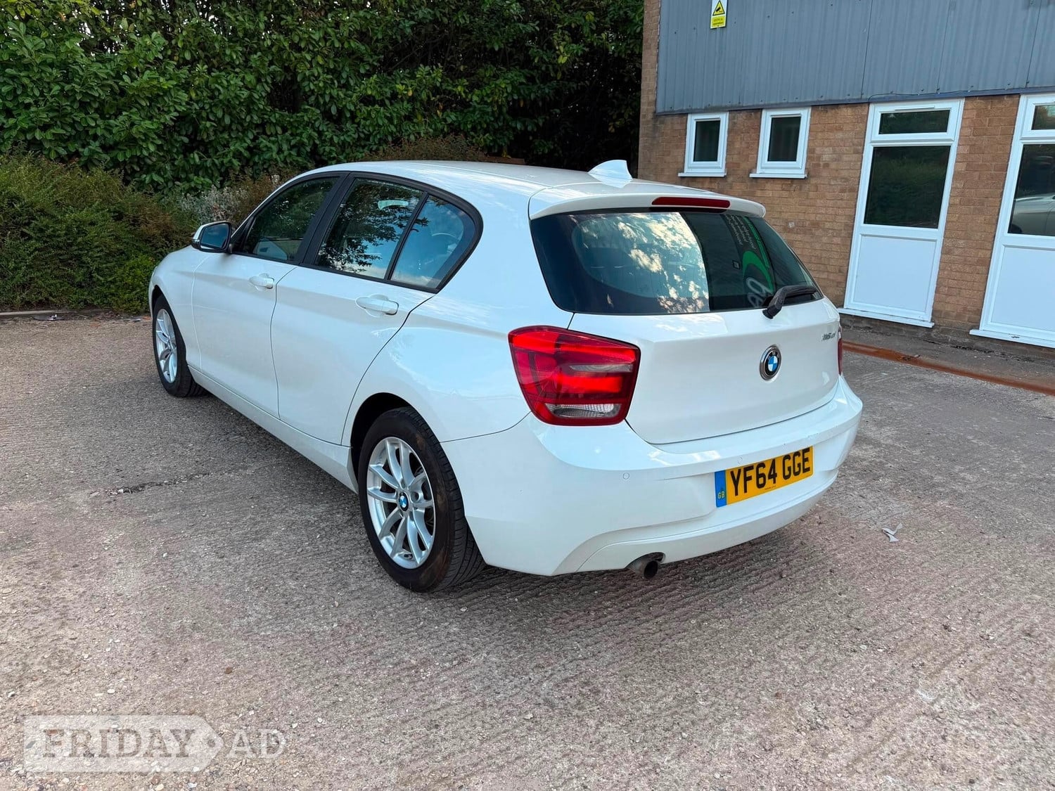 [ berth ]BMW 1 Series