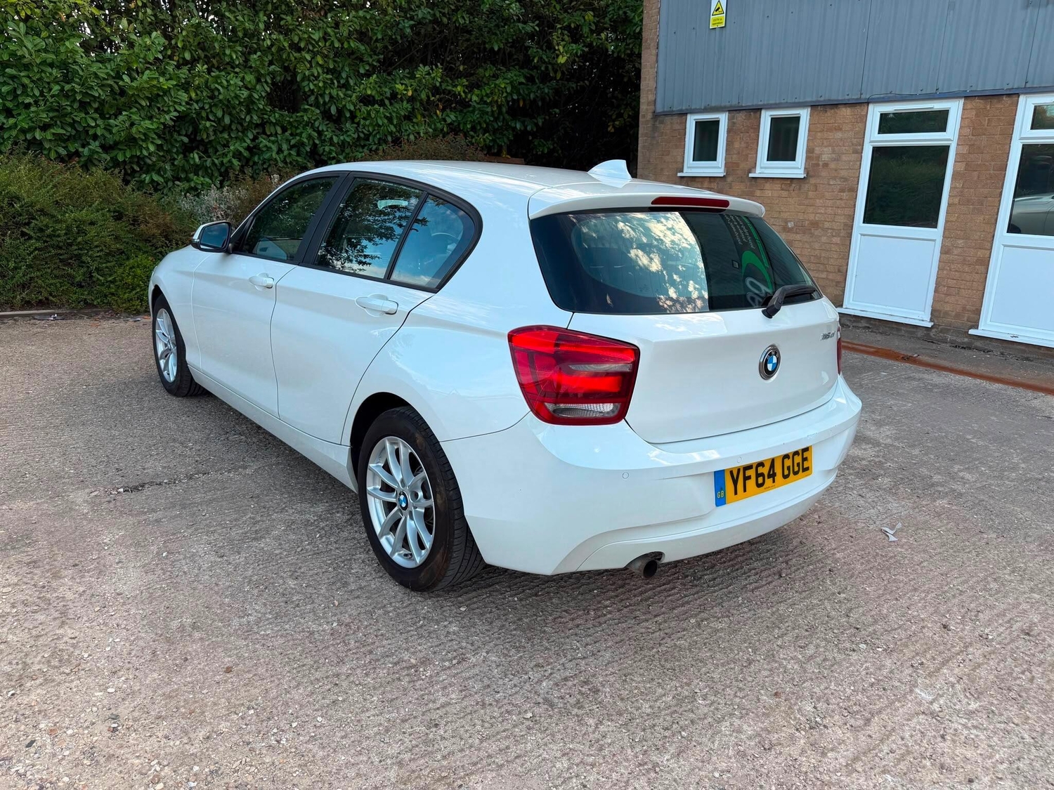 [ berth ]BMW 1 Series