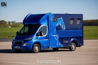 Bloomfields  Peugeot Horsebox