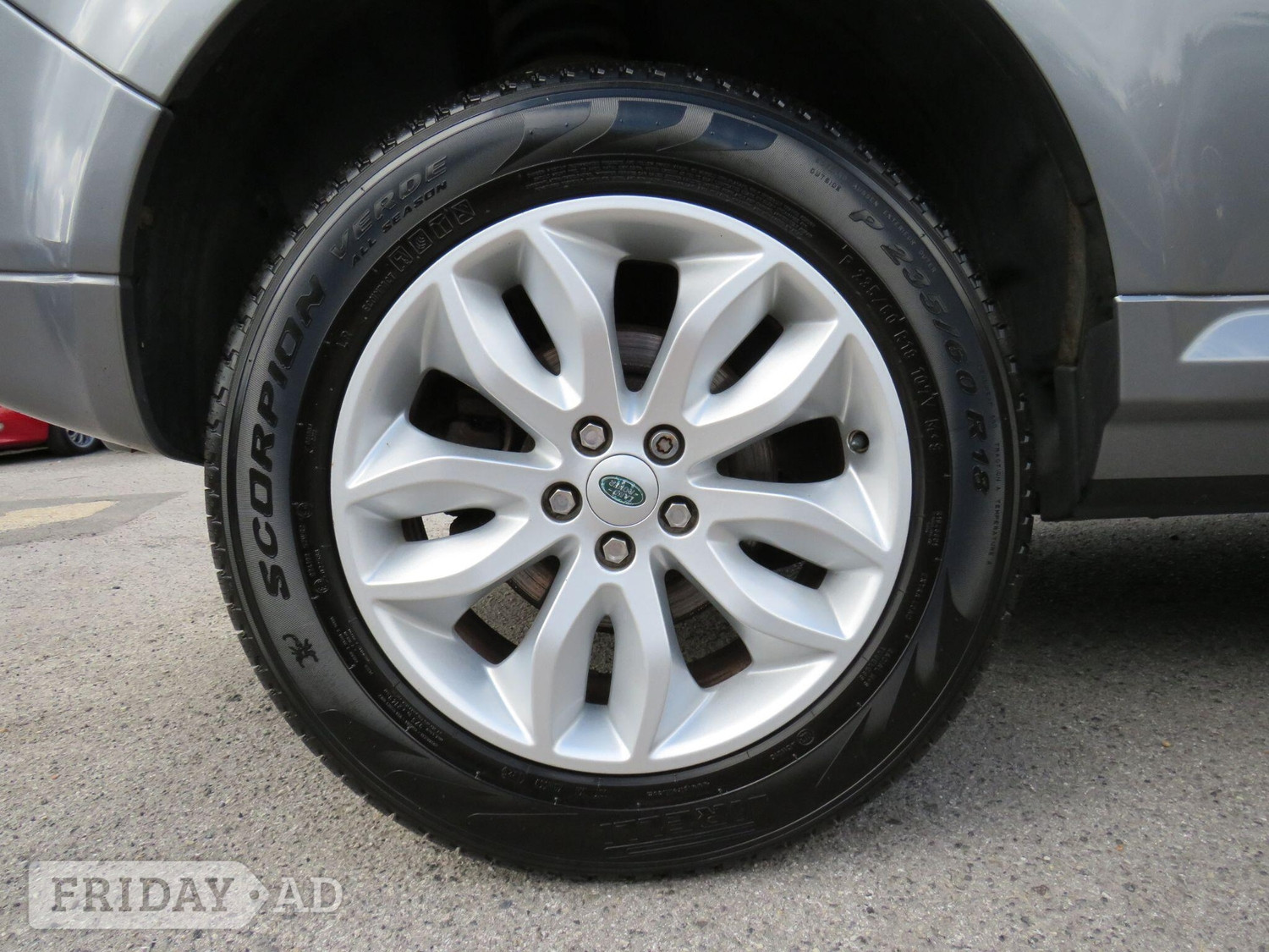 [ berth ]Land Rover Freelander 2