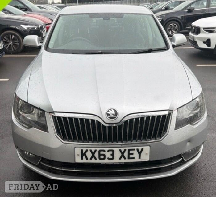 [ berth ]Skoda Superb