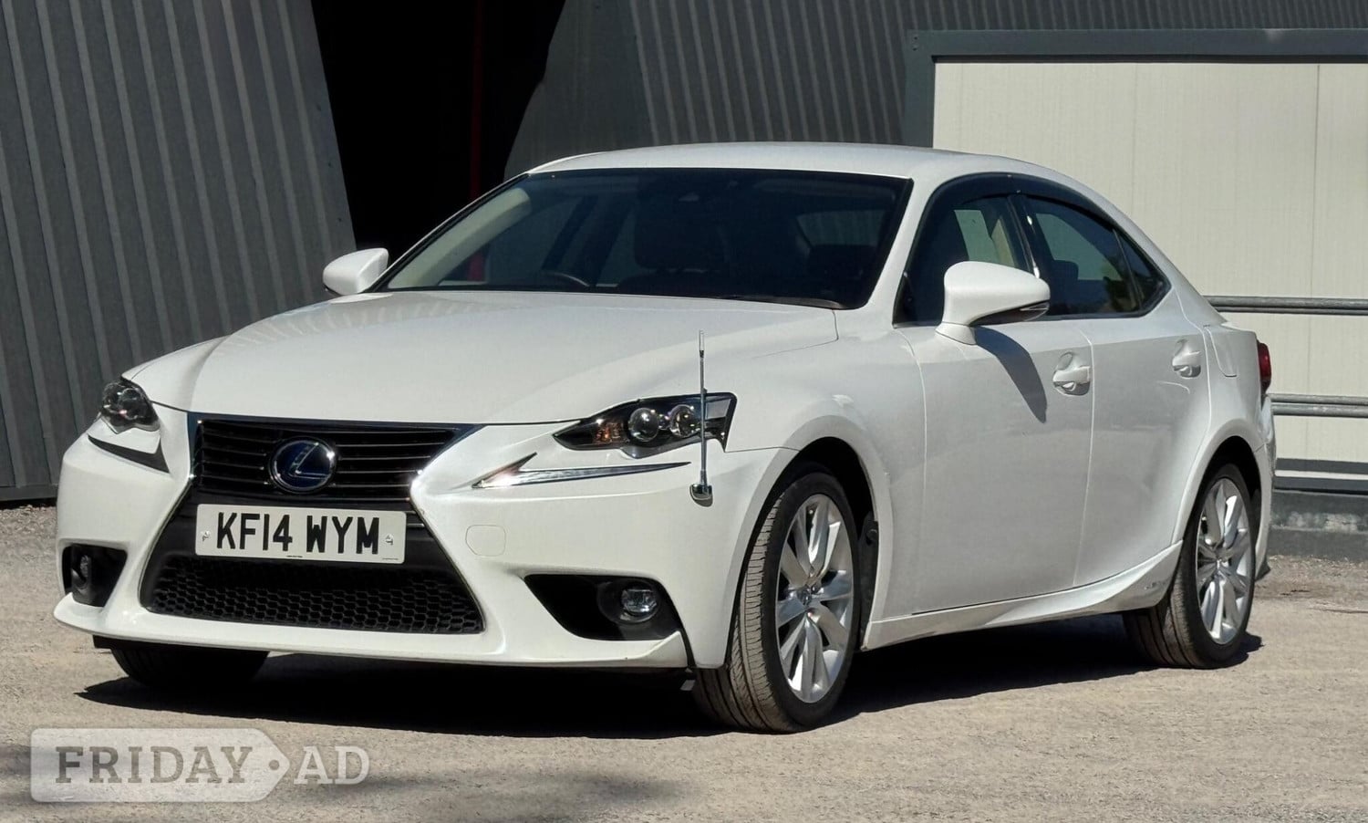 [ berth ]Lexus IS