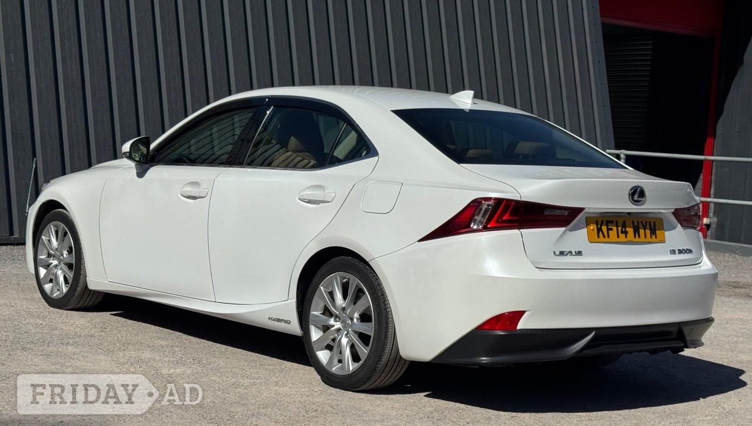 Lexus IS 2014 - Cars in Farnham