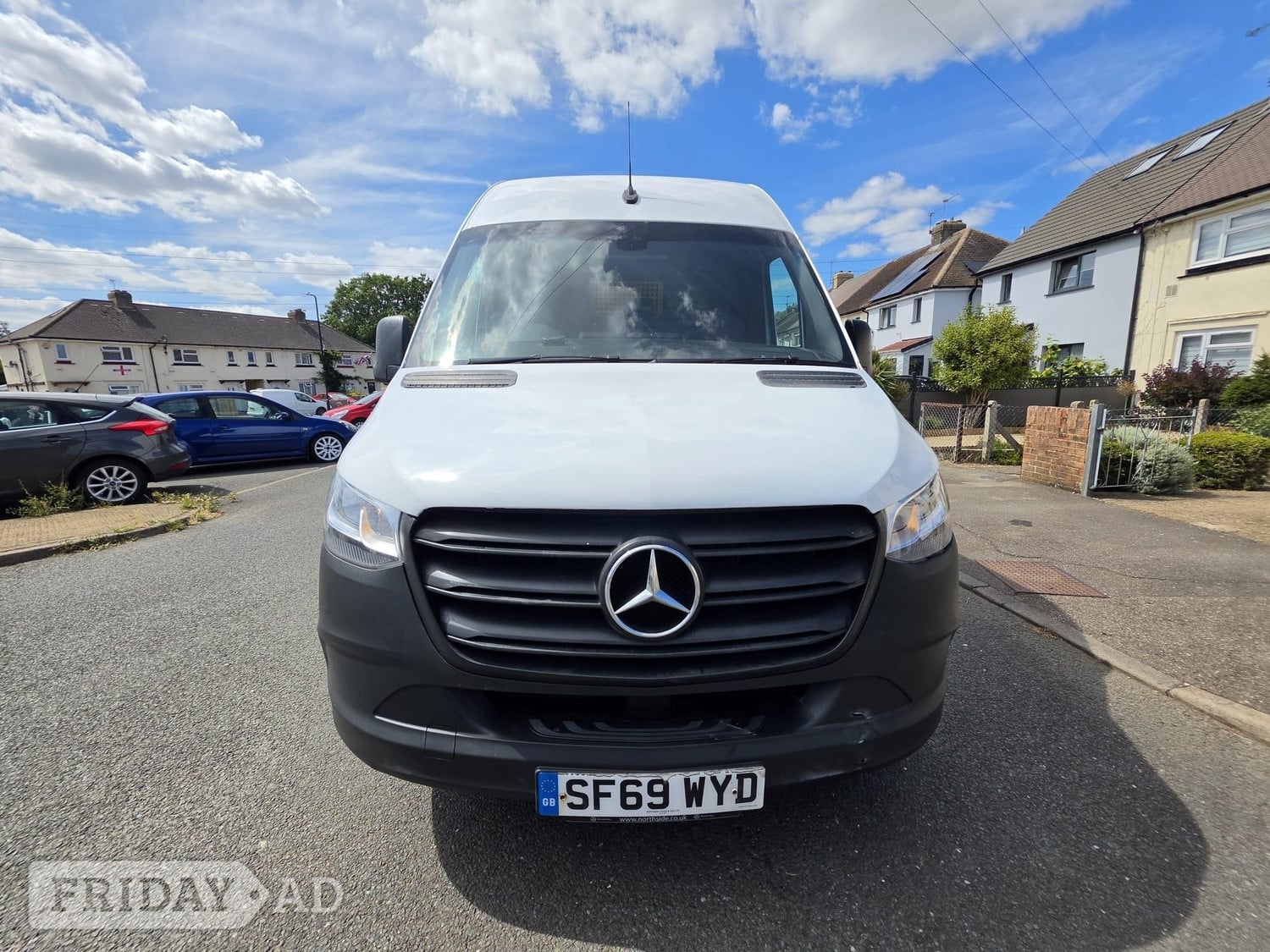 Mercedes-Benz Sprinter 2019 in Slough