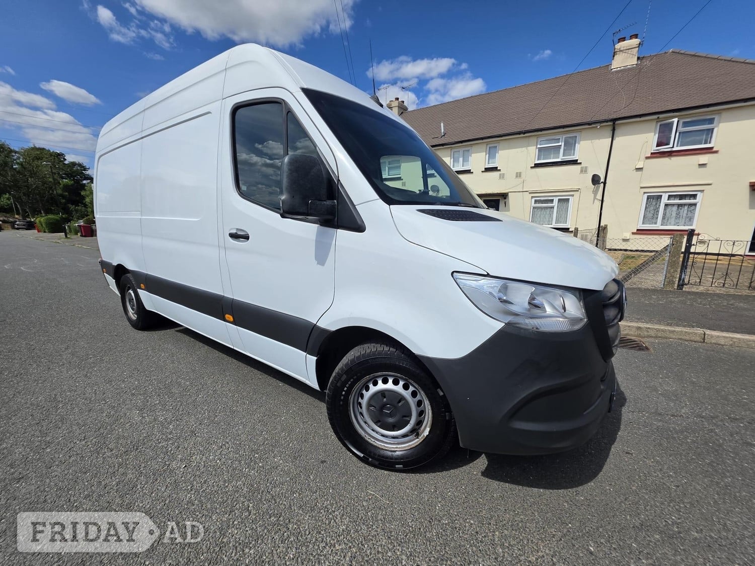 [ berth ]Mercedes-Benz Sprinter