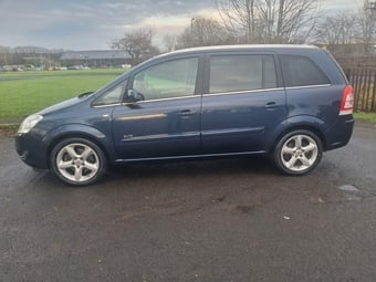Vauxhall Zafira 2011