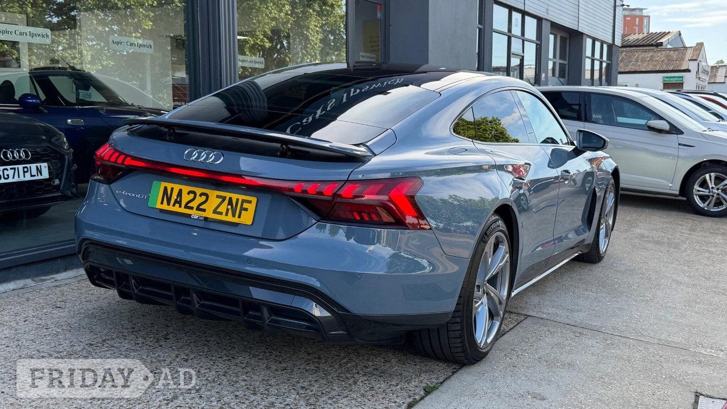 Audi e-tron 2022 - Cars