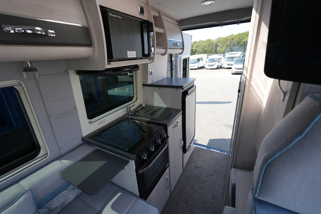 [2 berth ]Auto-Sleepers Symbol