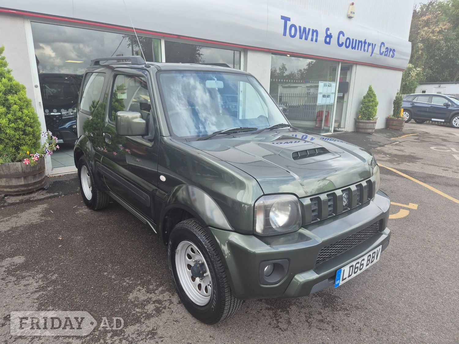 Suzuki Jimny 2016 in Aldershot