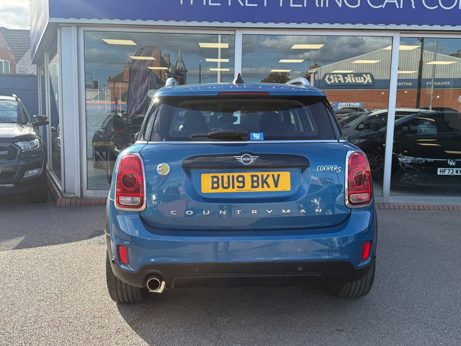 [ berth ]Mini Countryman