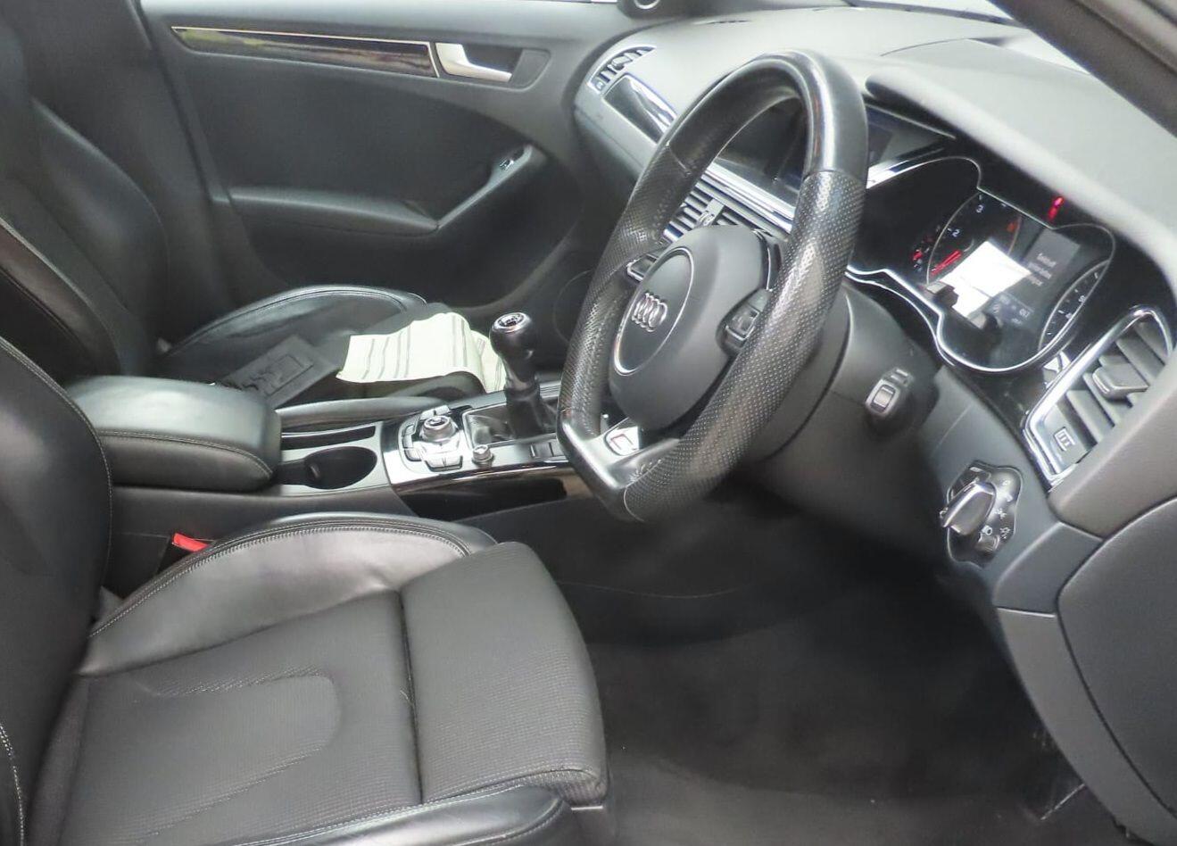 Audi A4 Avant 2015 - Cars in Hillingdon