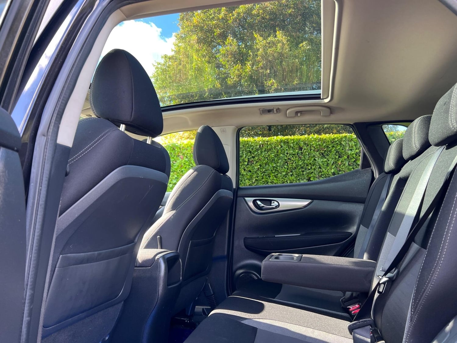 Nissan Qashqai 2017 - Cars