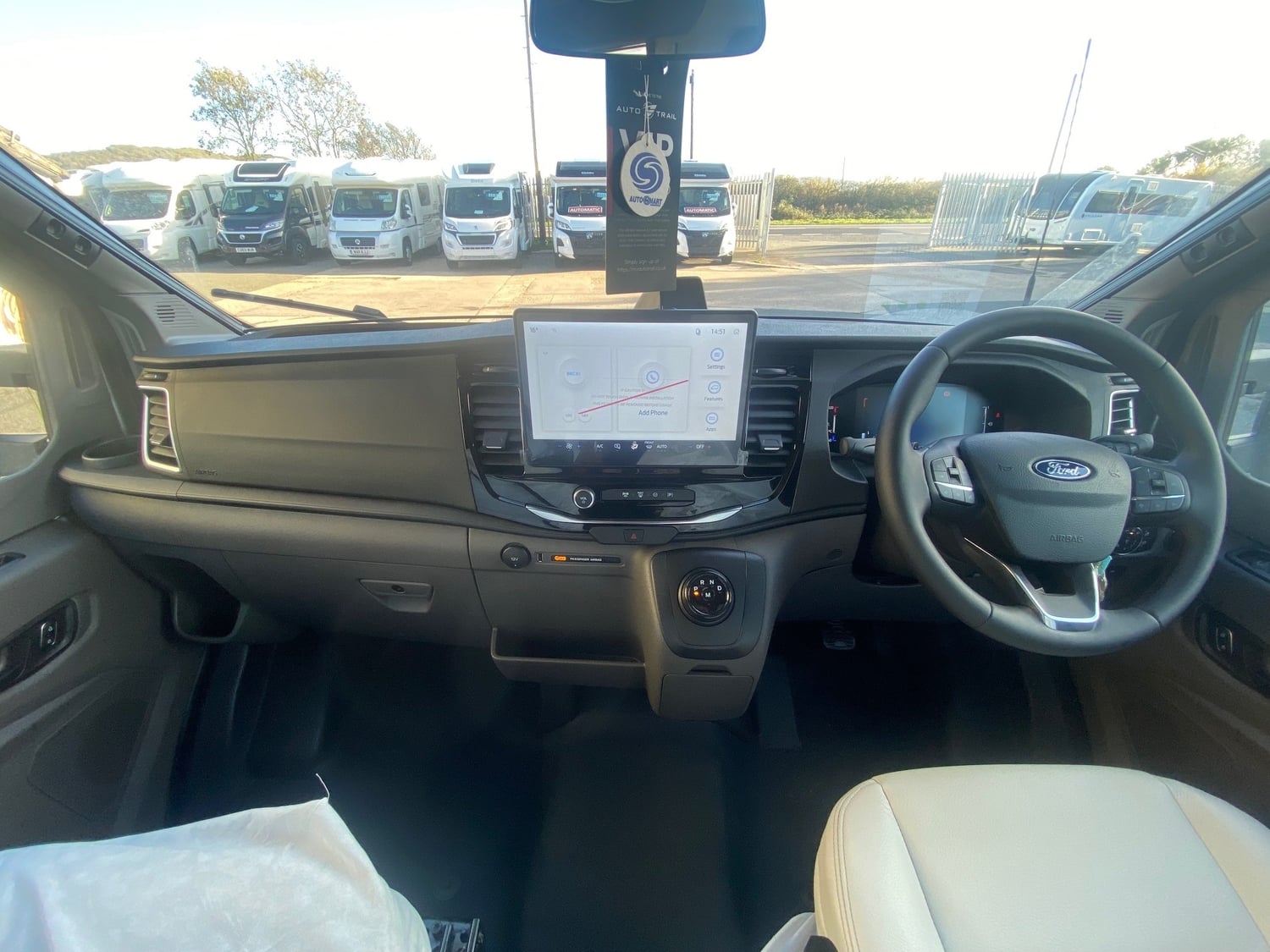 Auto-Trail F-line F67 2027 - Motorhomes & Caravans in Gloucester