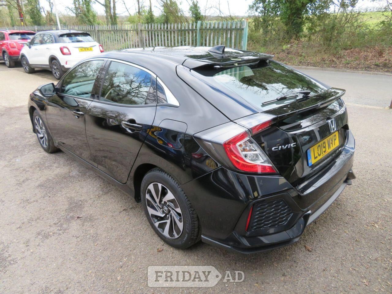 2019 Honda CIVIC 1.6 i-DTEC SE Hatchback 5dr Diesel Manual Euro 6 (s/s) (120 ps) 16" ALLOYS + FRONT / REAR SENSORS - Cars