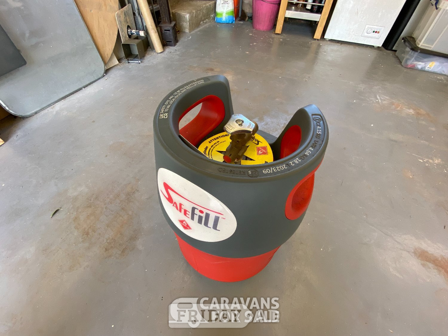 Safefill 7.5kg Refillable Gas bottle including initial fill gas