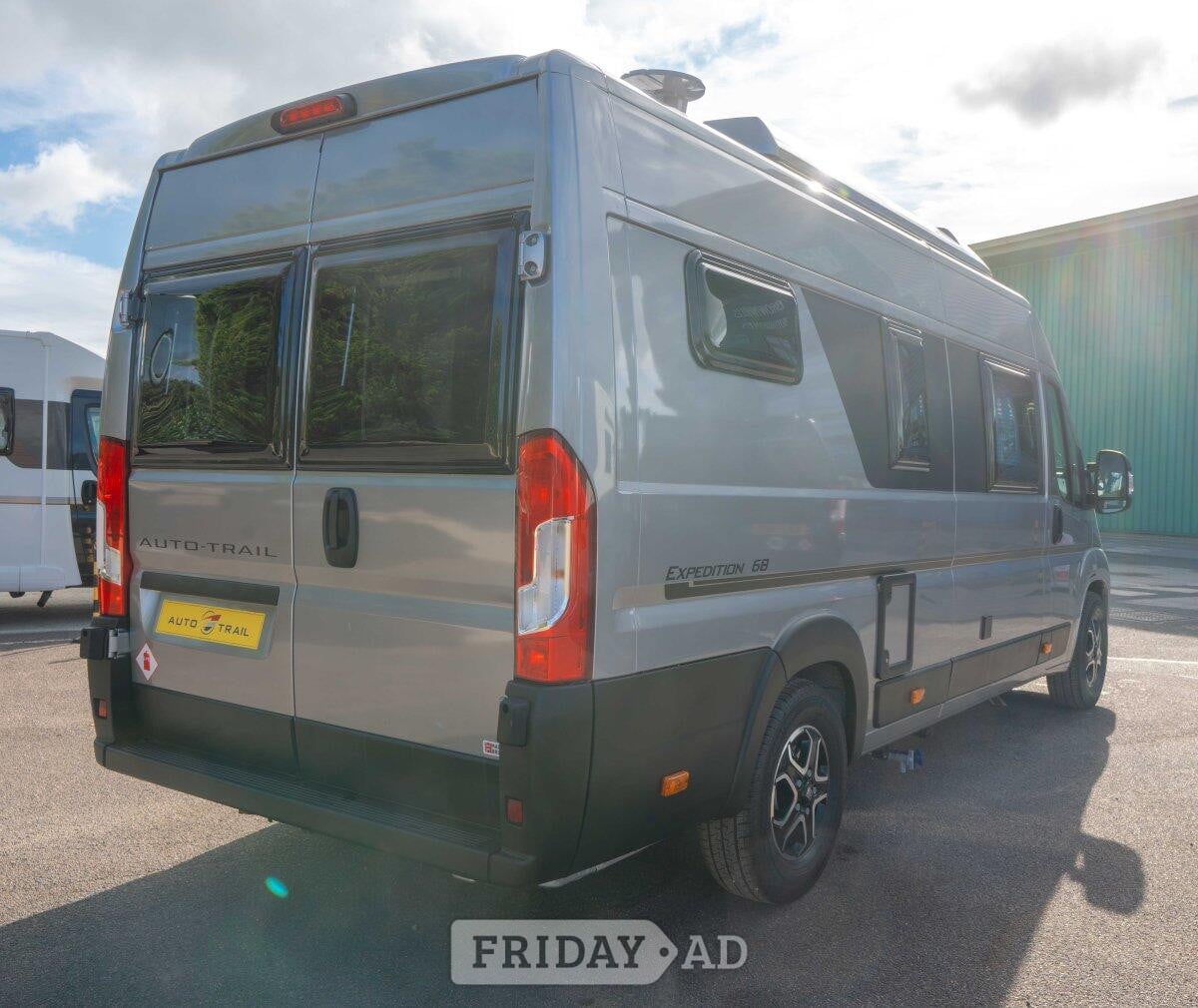 Auto-Trail Expedition 68 Newark