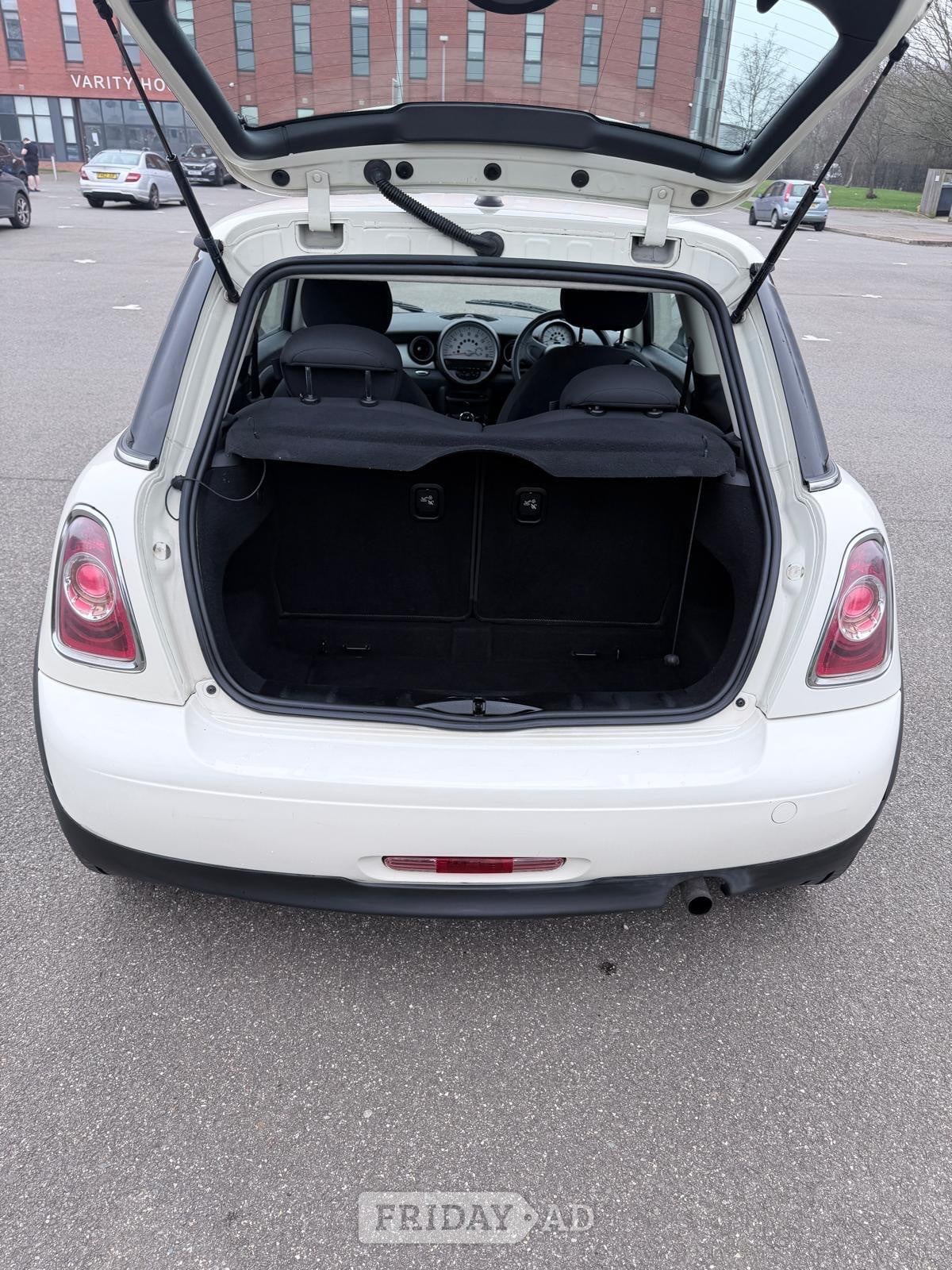 Mini Hatch 2011 - Cars in Peterborough