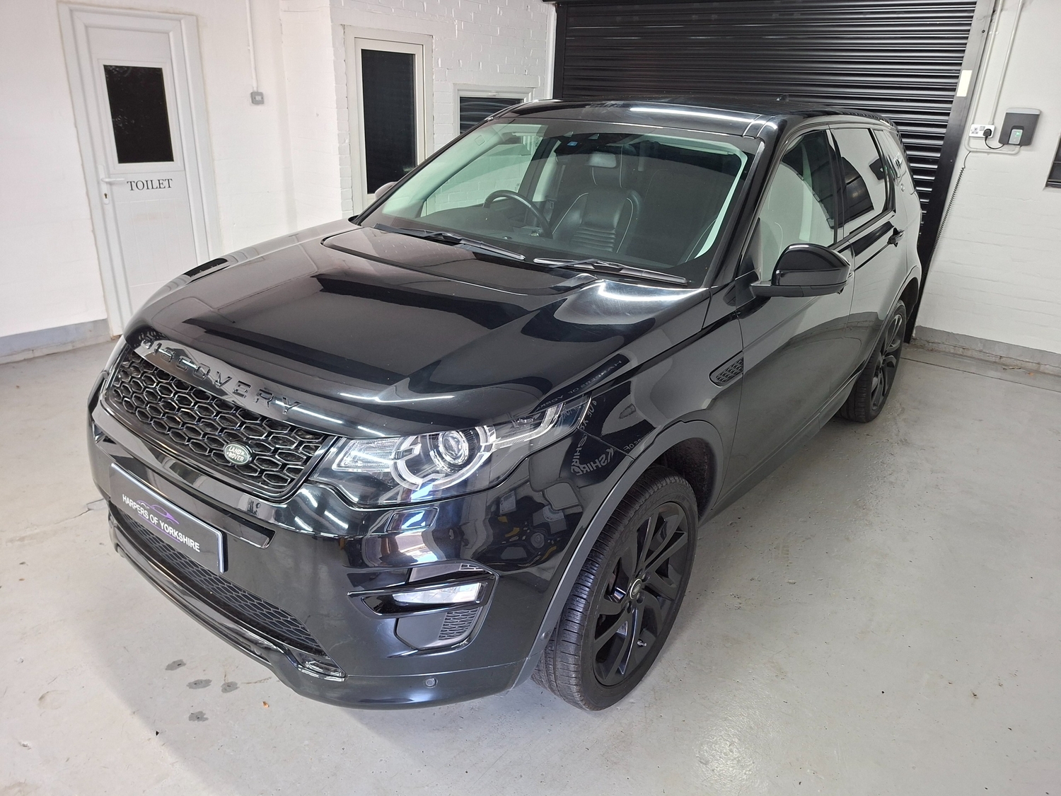 Land Rover Discovery Sport 2018 - Cars in Pontefract