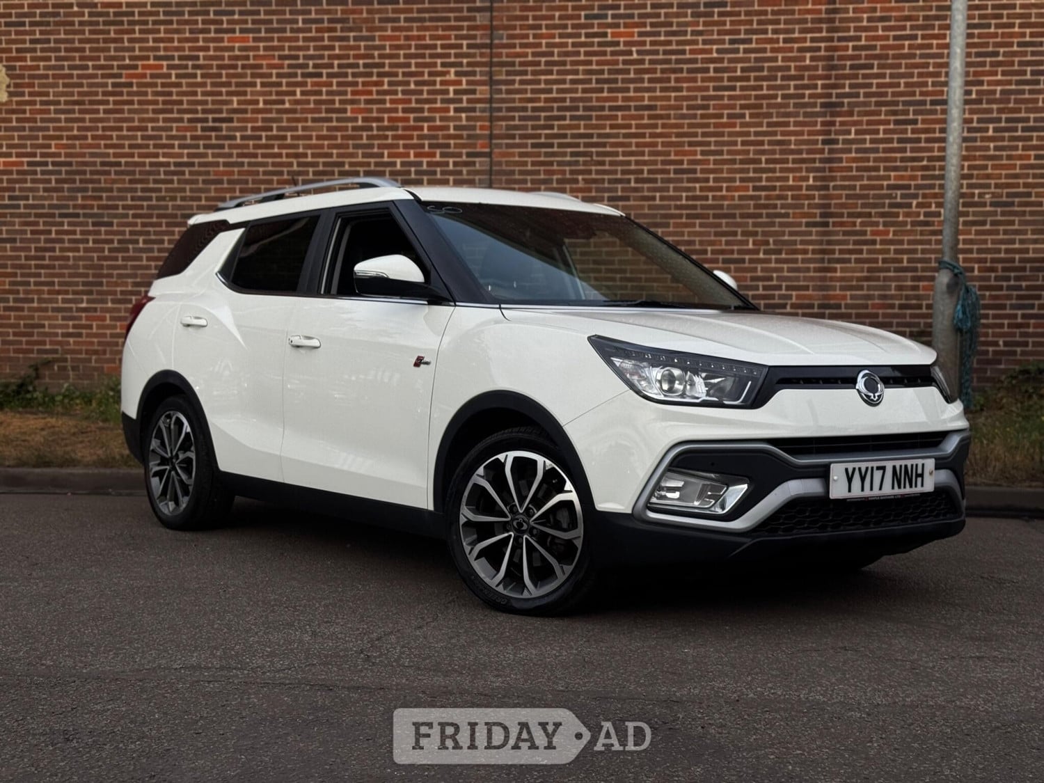 Ssangyong Tivoli 2017 in Leeds