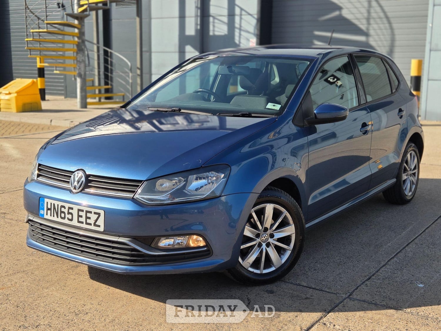 Volkswagen Polo 2015 in Slough