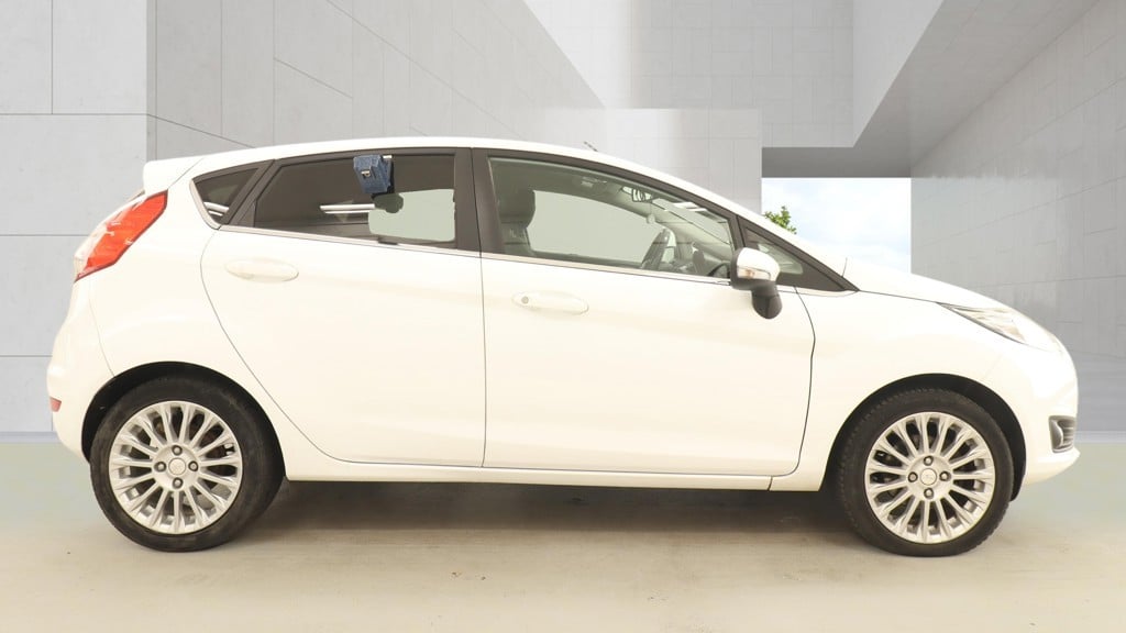 Ford Fiesta 2013 - Cars