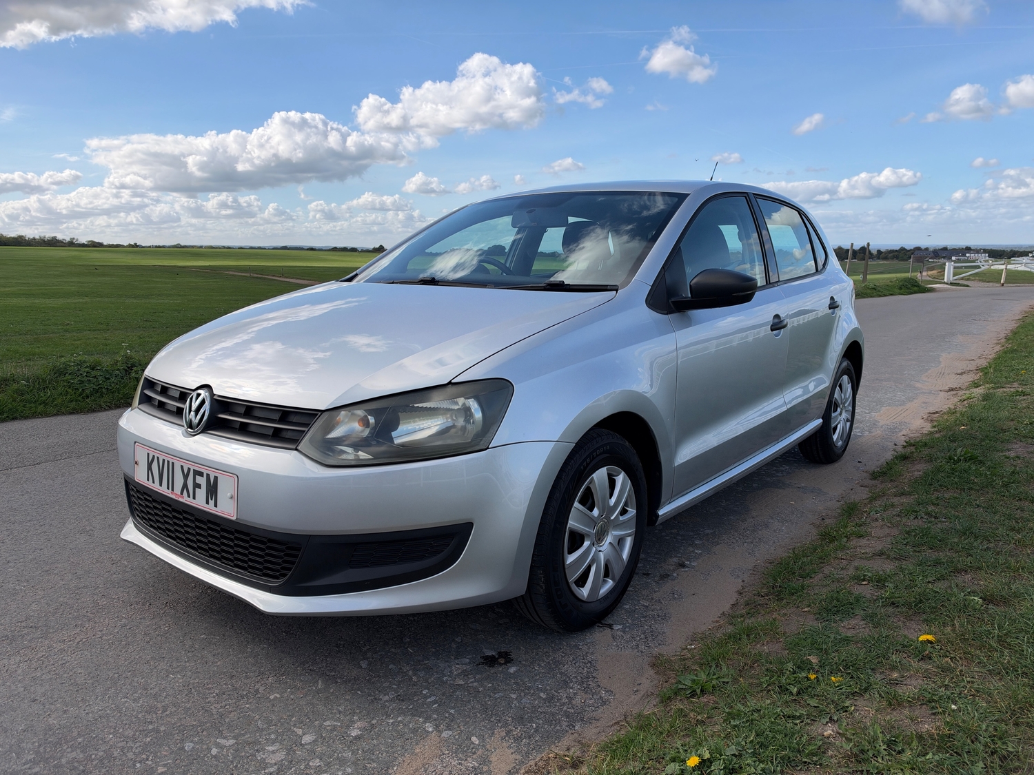 [ berth ]Volkswagen Polo