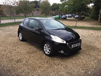 Peugeot 208 2015