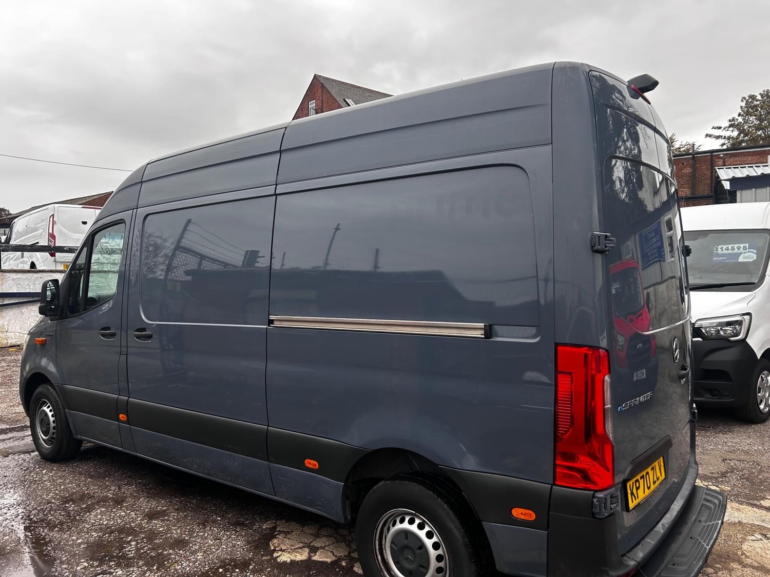 Mercedes-Benz E Class 2020 - Vans & Commercial Vehicles in Rochester