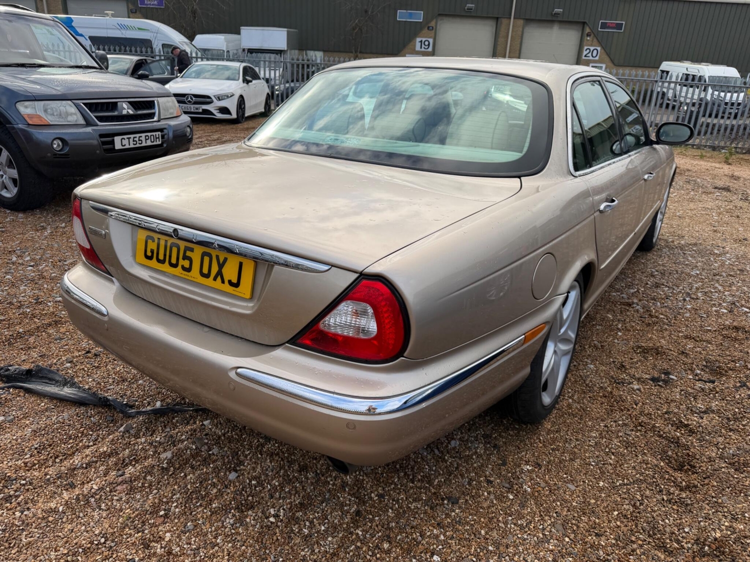 [ berth ]Jaguar XJ