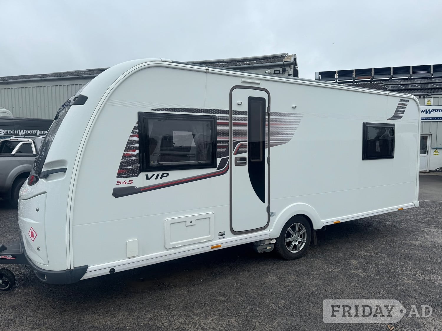 [ berth ]Coachman VIP 545