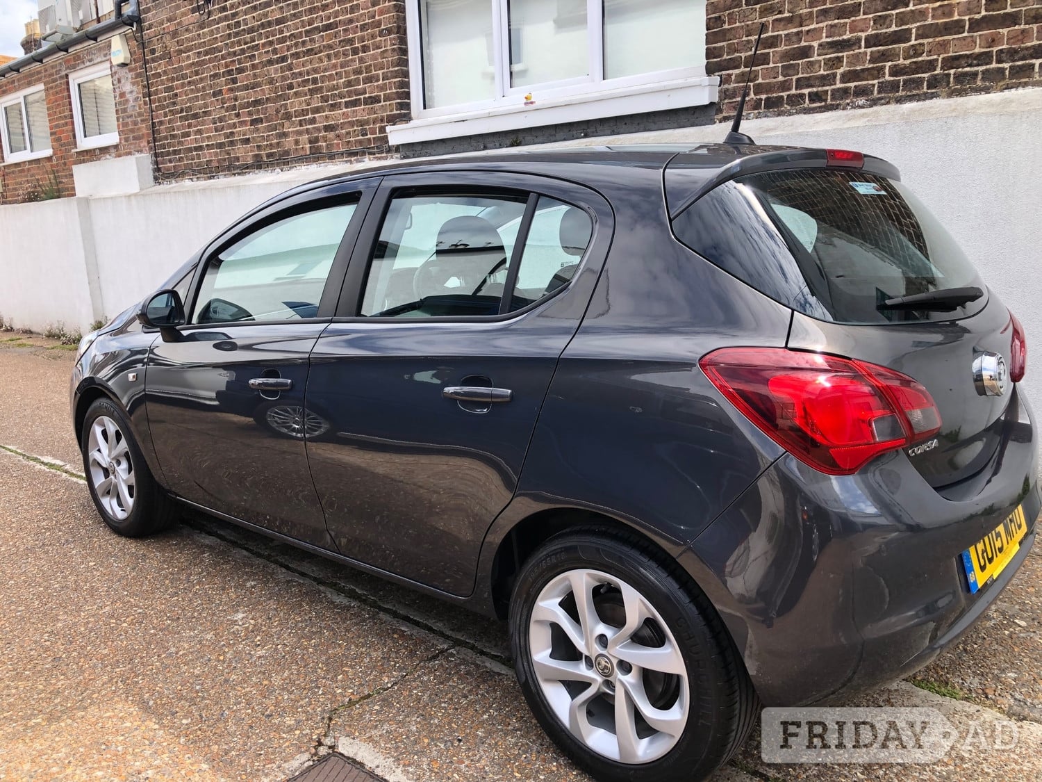 Vauxhall Corsa 2015 - Cars in Eastbourne