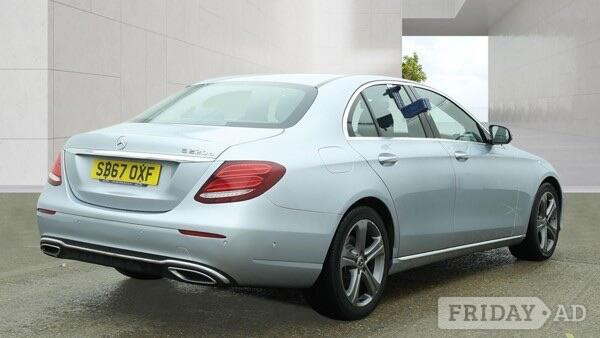 [ berth ]Mercedes-Benz E Class