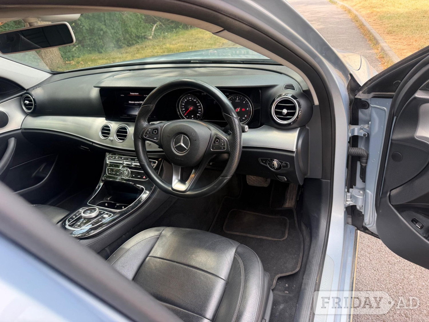 Mercedes-Benz E Class 2018 - Cars