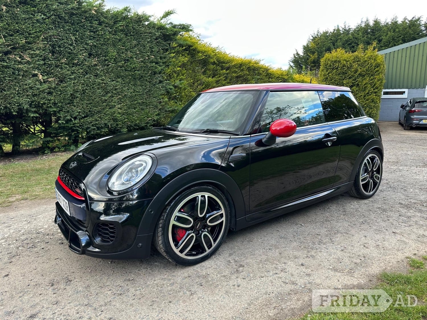 Mini Hatch 2017 in Westerham