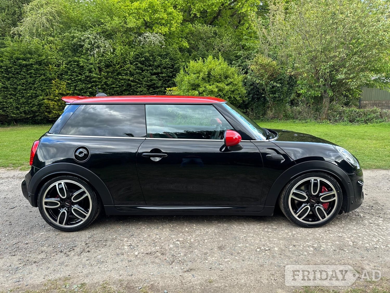 Mini Hatch 2017 - Cars