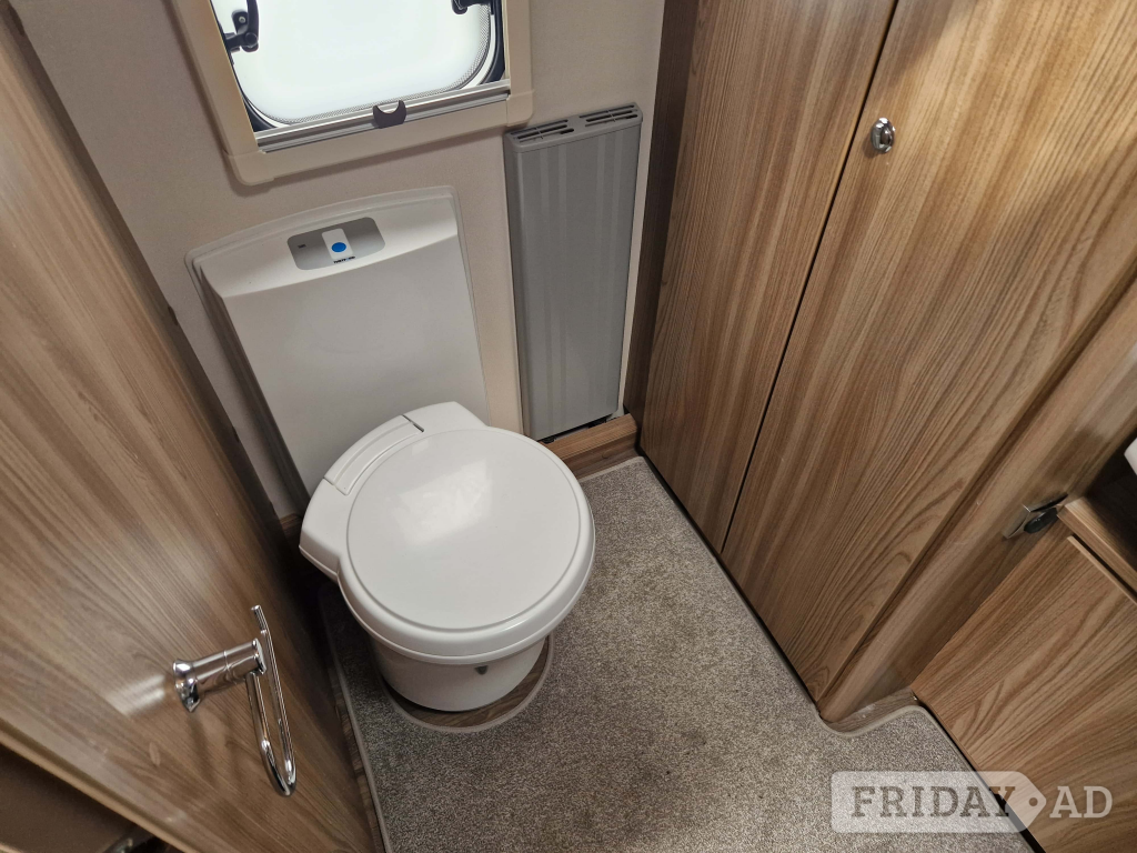 [2 berth ]Swift Elegance 480