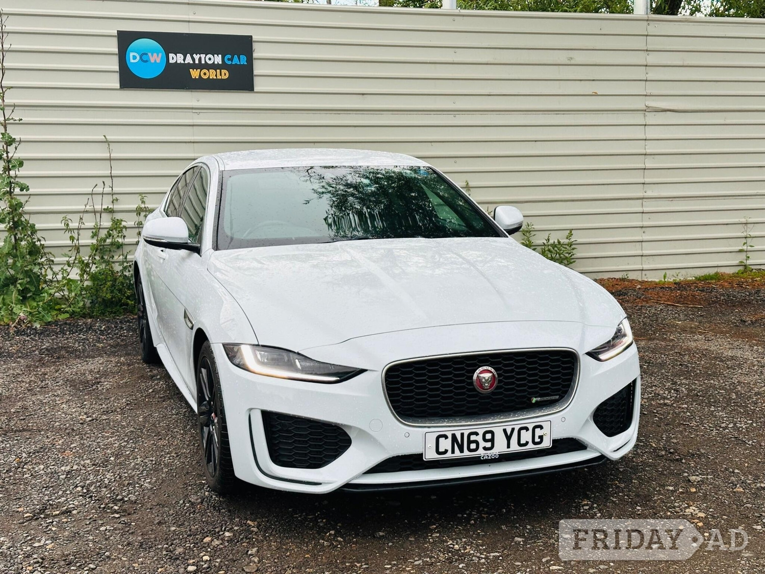 Jaguar XE 2019 in Hillingdon