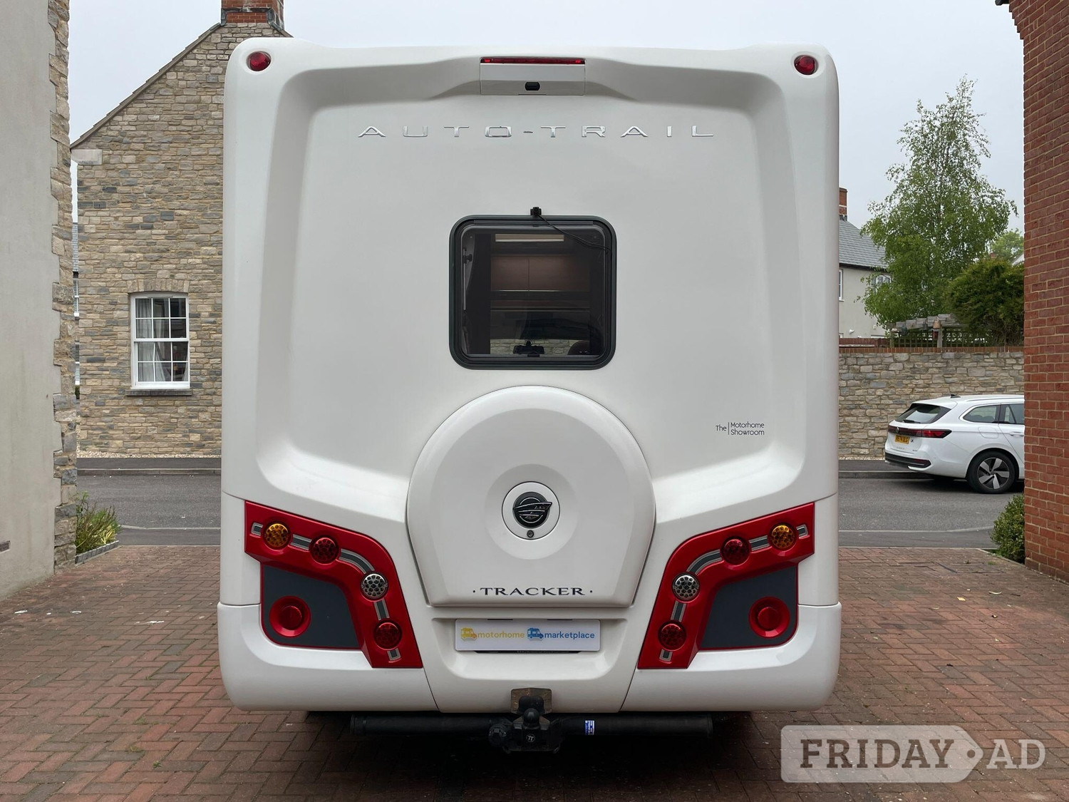 Auto-Trail Tracker TIVERTON